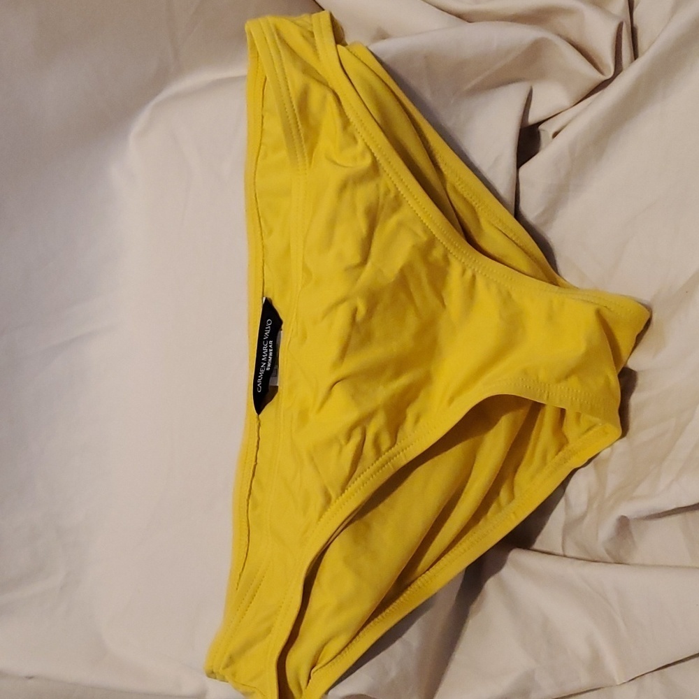 Carmen Marc Valvo Bikini Bottoms SZ MD